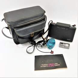Polaroid 250 Model Land Camera w/ Flash, Timer, Case & Manual