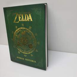 VTG. 2013 Dark Horse The Legend Of Zelda Hyrule Historia Hardback Art Book