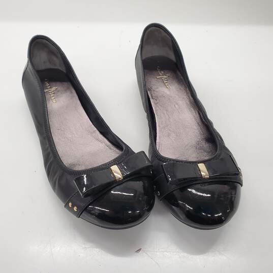 Cole Haan Air Monica Black Patent Leather Bow Accent Ballerina Flats Women's Size 8B image number 1