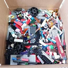 Bulk of Assorted Lego Bulding Blocks