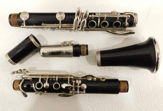 Leblanc 7214 and Vito 7212 B Flat Student Clarinets w/ Accessories (Set of 2) image number 5