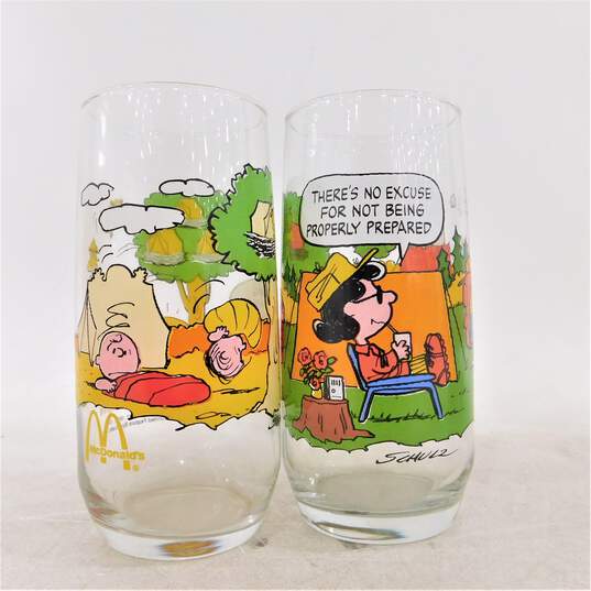 Vintage McDonald's Camp Snoopy Collection Set of 5 Glasses Charlie Brown Peanuts image number 3