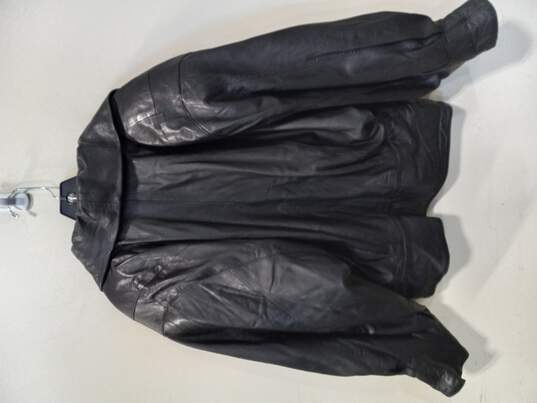 Copacabana Men's Black Leather Jacket Size 40 image number 2