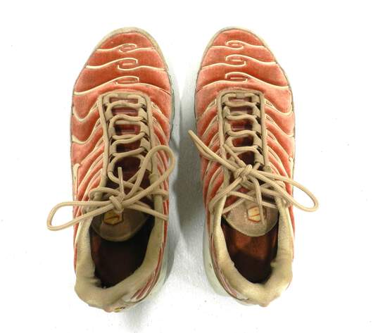 Nike Air Max Plus Lux Dusty Peach Women's Shoes Size 8.5 image number 3