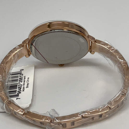 IOB Designer Michael Kors Jaryn MK-3785 Gold-Tone Analog Wristwatch image number 4