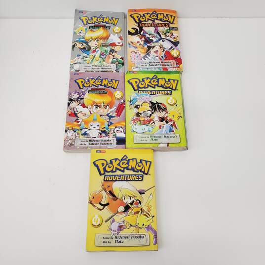 Lot of 5 Assorted Volumes of Pokemon Adventure Graphic Comics Novels image number 2