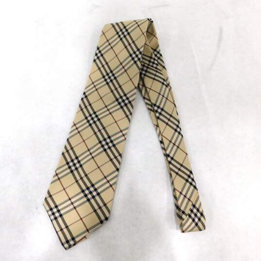 Burberry London Classic Beige Check Plaid Men's Tie with COA image number 4
