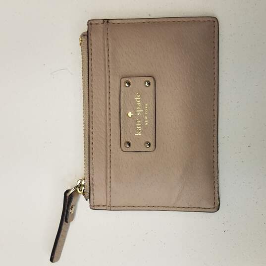 Kate Spade Accessories | Leather Zippered Cardholder Wallet image number 6