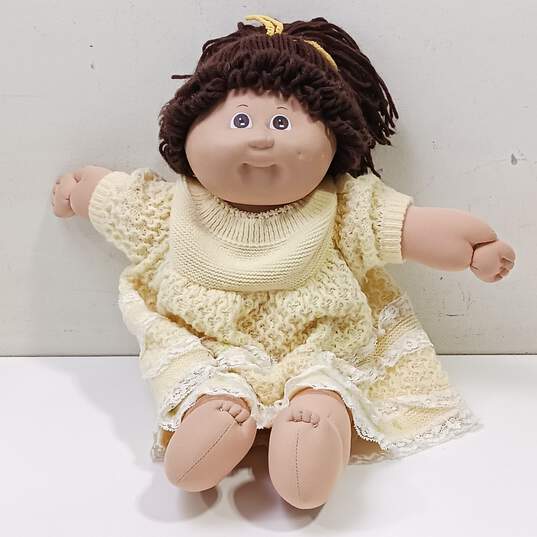 Vintage Cabbage Patch Doll Brown Hair Brown Eyes Yellow Dress image number 1