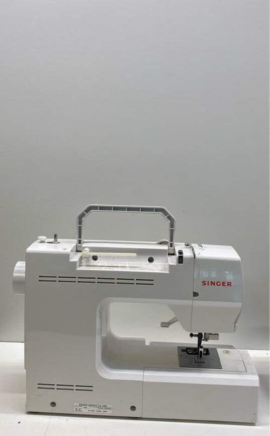 Singer Sewing Machine Model 7462-FOR PARTS OR REPAIR image number 2
