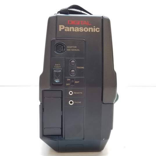 Panasonic OmniMovie PV-330D VHS Camcorder image number 6