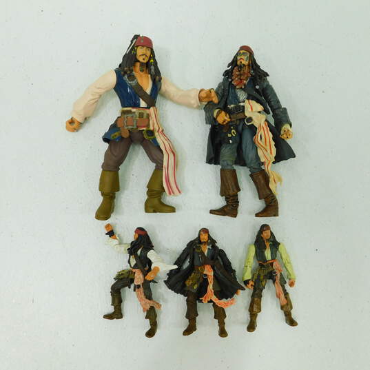 Mix lot of Pirates of the Caribbean Figures and more image number 4