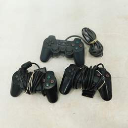 Xbox One w/ 2 Controllers