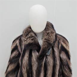 Vintage Tibor Furs Women's Raccoon Fur Coat W/ Large Chunky Buttons alternative image