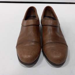 Ariat Size 6.5 Brown Leather Clogs alternative image