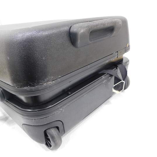 Samsonite Combination Lock Hard Shell Case Rolling Luggage Suitcase image number 8
