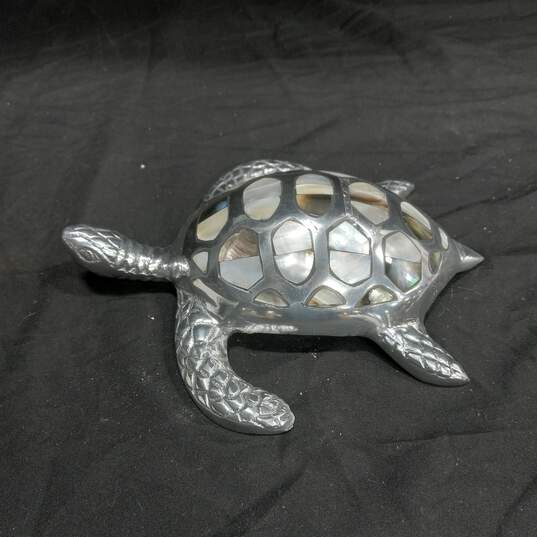Decorative Gemstone Turtle Sculpture image number 3
