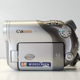 Canon DC40 DVD Camcorder FOR PARTS OR REPAIR alternative image