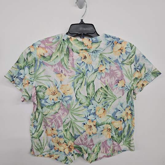 Multicolor Floral Print Button Short Sleeve Shirt image number 2