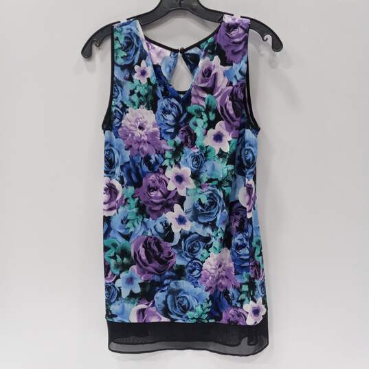 Dressbarn Women's Floral Print Sleeveless Blouse Top Size M NWT image number 2
