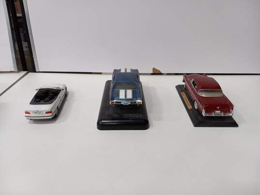 Bundle of 3 Die Cast Model Cars image number 4