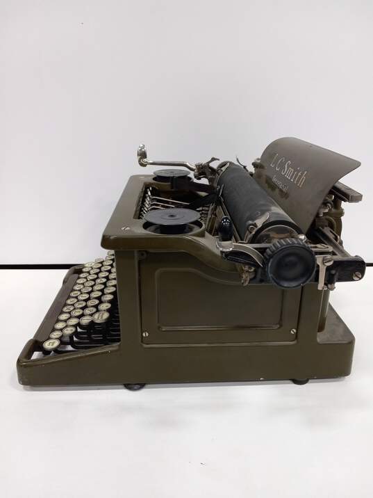 L.C. Smith Secretarial Typewriter image number 5