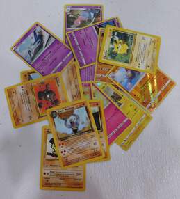 Pokemon TCG Huge Collection Lot of 200+ Cards w/ Vintage and Holofoils alternative image