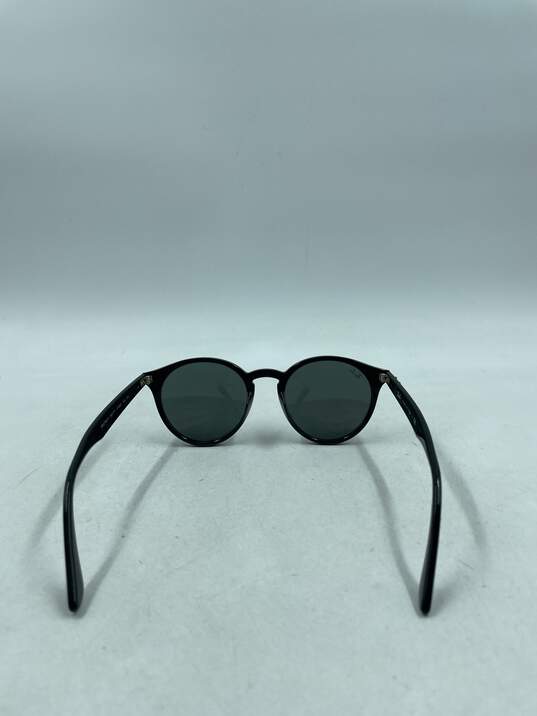 Ray-Ban Round Black Sunglasses image number 3