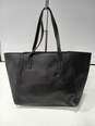 Women's Black Leather Tote Purse image number 6