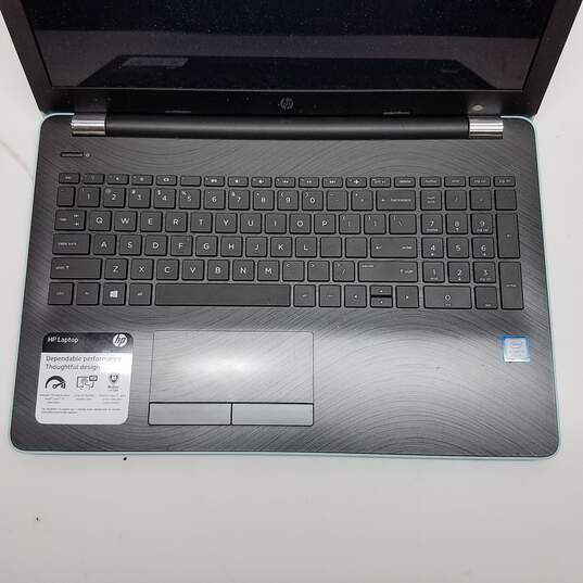 HP Laptop 15in Intel i3-7100U@2.4GHz CPU 12GB RAM & HDD image number 2