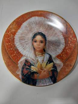 Doulton International Collector Decorative Plate Magdalena IOB alternative image