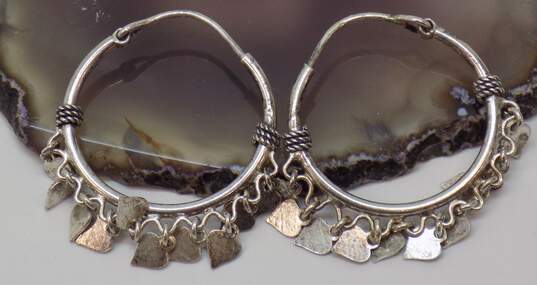 Clio Blue & Artisan 925 Modernist Cats Eye Band & Floral Art Glass Teardrop Chunky Rings & Tassels Hoop Earrings 27.7g image number 2