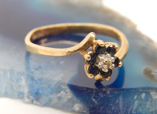 10k Yellow Gold Sapphire & Diamond Accent Floral Bypass Ring 1.2g image number 3