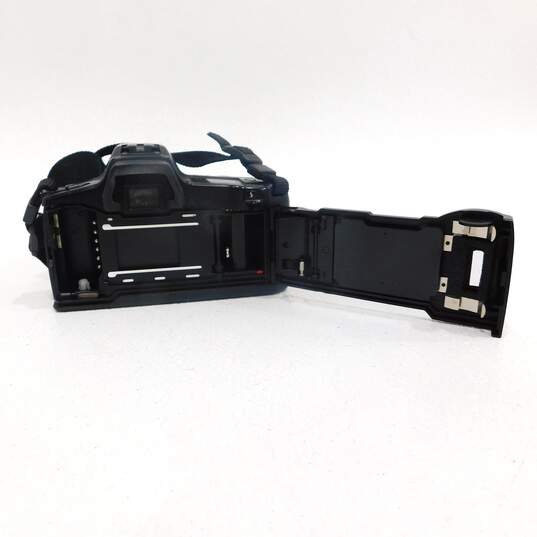 Minolta Maxxum 3xi SLR 35mm Film Camera W/ 28-80mm Lens image number 3