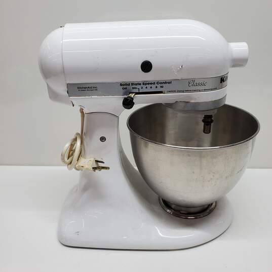 KitchenAid Classic Countertop Mixer Model No. K45SS in White Untested P/R image number 4