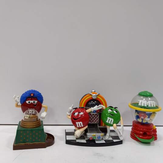 Bundle of M&M Figurines image number 4