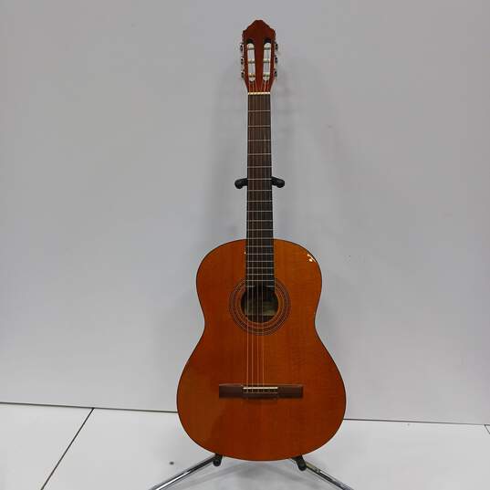 Jasmine 6 String Wooden Acoustic Guitar Model No. C-22 w/Black Nylon Case image number 2
