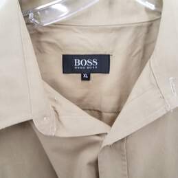 Hugo Boss Button Up Shirt Size XL alternative image