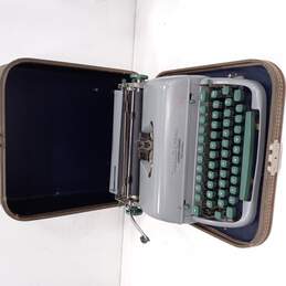 Vintage Letter-Riter De Luxe Manual Typewriter in Case