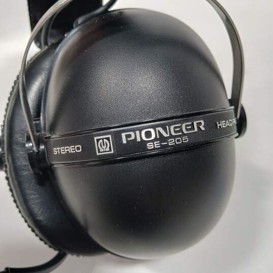 Vintage Pioneer SE-205 Stereo Headphones  IOB image number 3