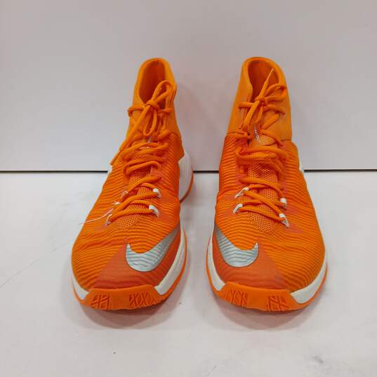 Men's Orange Nike Shoes Size 16.5 image number 1