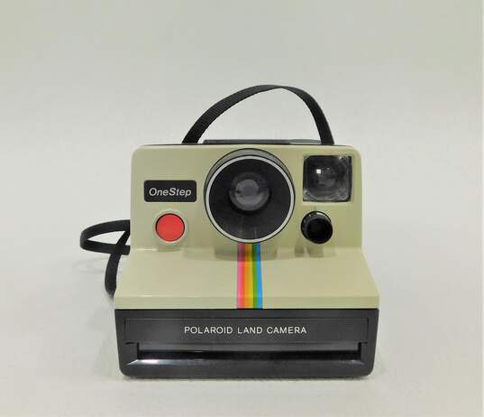 VNTG Polaroid Brand Land Camera OneStep Model Instant Film Camera image number 1