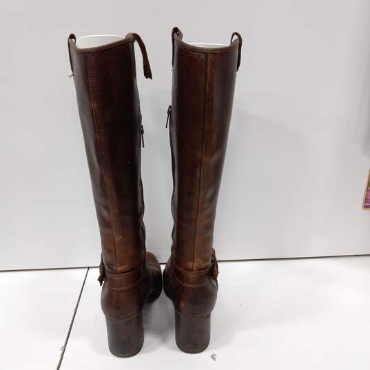 Born Women's Brown Leather Riding Boots Size 8.5 / Euro Size 40 image number 3