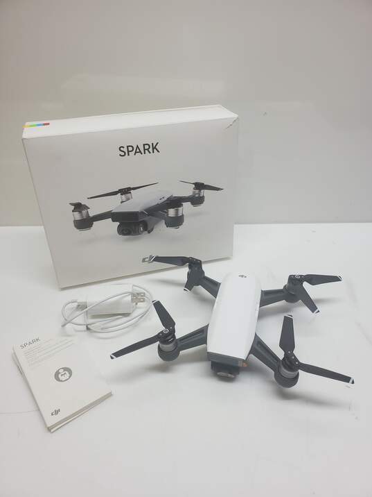 Spark DJI Alpine White Remote Control Camera Drone image number 1