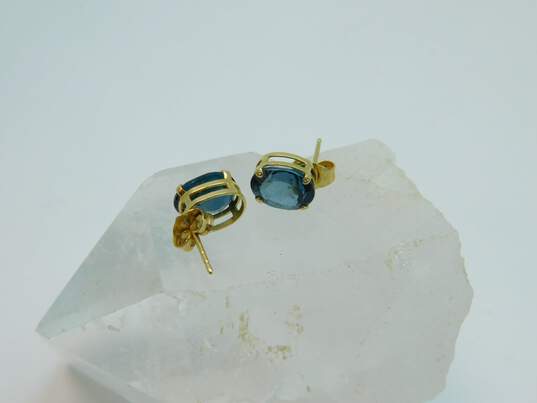 14K Yellow Gold Oval London Blue Topaz Stud Earrings 1.8g image number 4