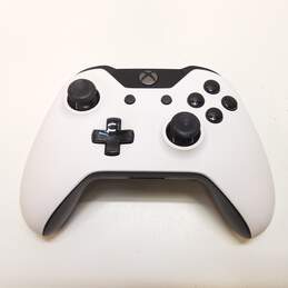 Microsoft Xbox One controller - Scuf One 2-panel - Black & White