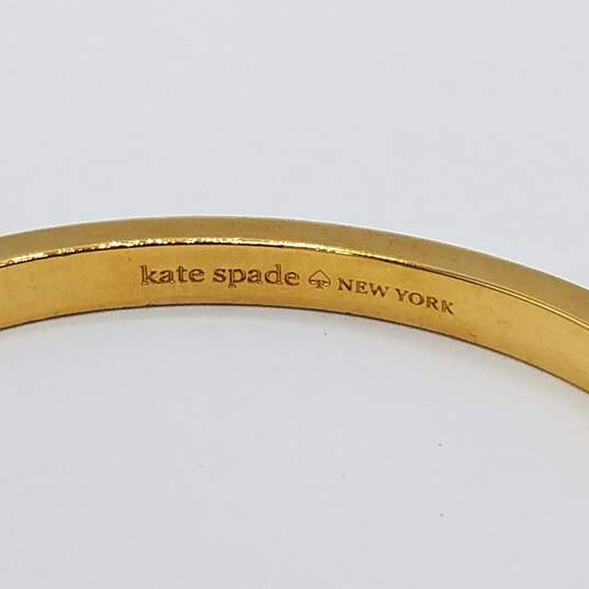 Kate Spade - New York Gold Tone Crystal Hinge Bangle 7 In Bracelet 25.1g image number 2