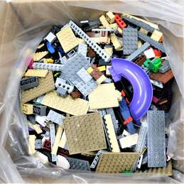 6.6 LBS Lego Bulk Box Mixed