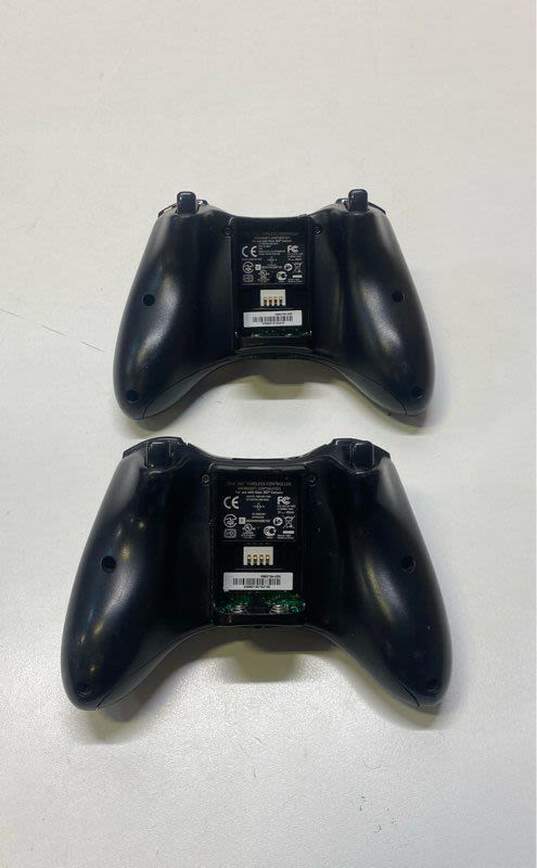 Microsoft Xbox 360 controllers - Lot of 2, black image number 5