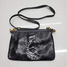Marc by Marc Jacobs Black Croc Embossed Patent Leather Crossbody Bag AUTHENTICATED alternative image